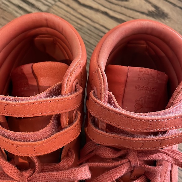 Reebok Women’s Freestyle Hi Top - Picture 3 of 4